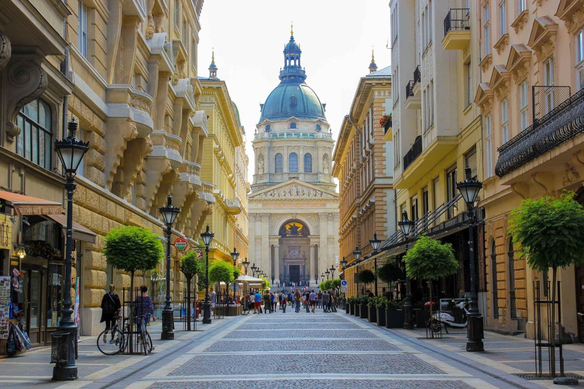 Urania Apartment Budapeste Exterior foto
